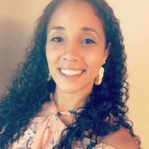 Meet your Posher, Roniqua